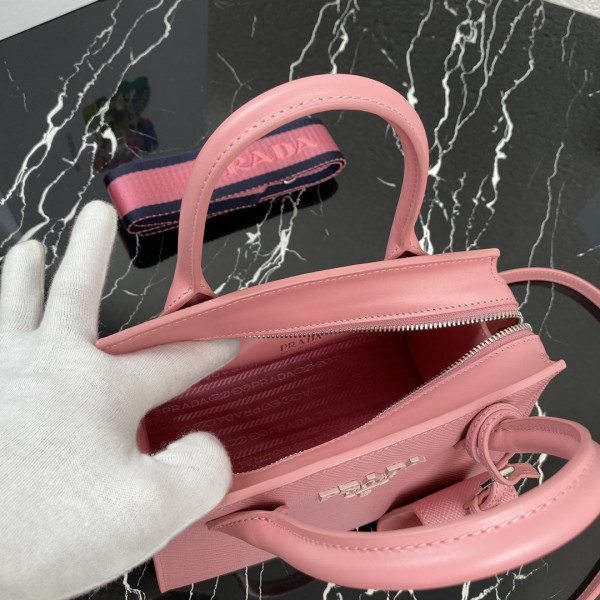 Pra*a saffiano leather Pra*a monochrome bag