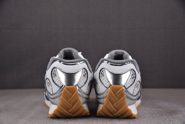 bo*te*ga Ve*ne*ta sneakers