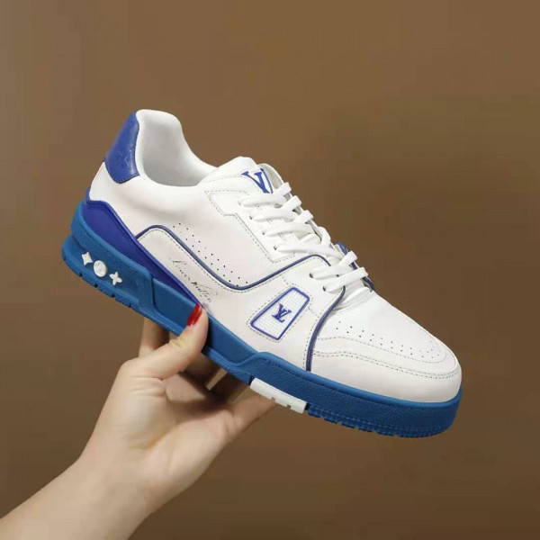 l0*is V*t0n trainer sneaker