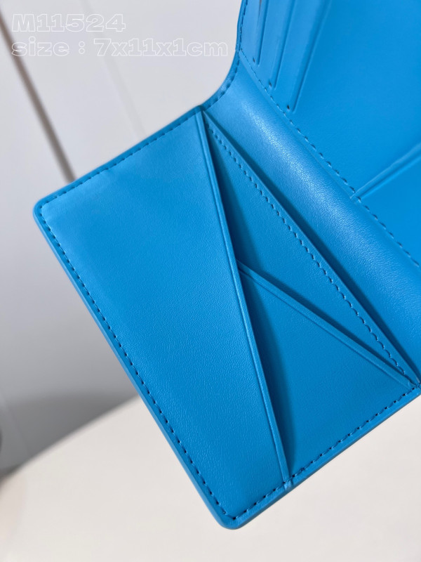 l0*is V*t0n pocket organizer-7.5*11.1*1 cm