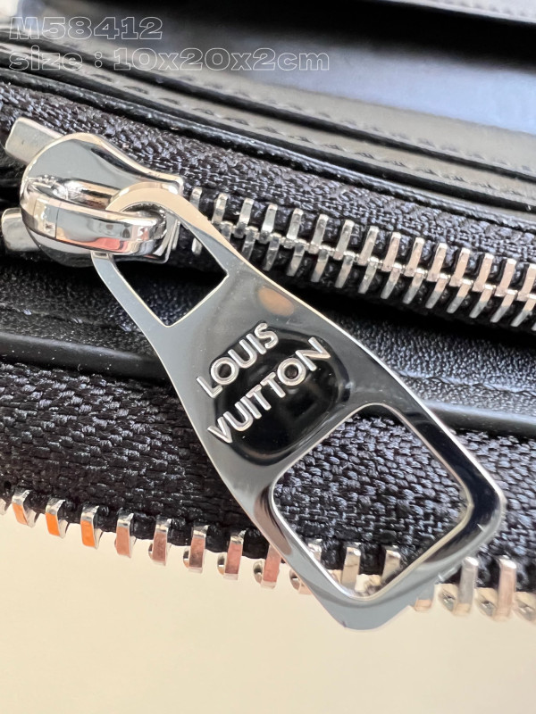 l0*is V*t0n zippy wallet-10*20*2 cm